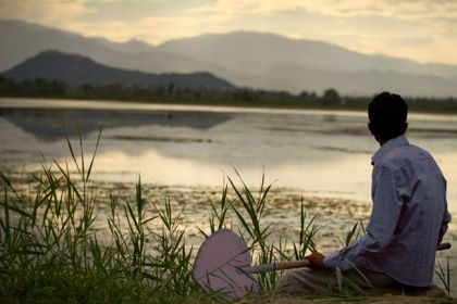 Valley_of_Saints_filmstill1_GulzarBhat_byYoniBrook.jpg